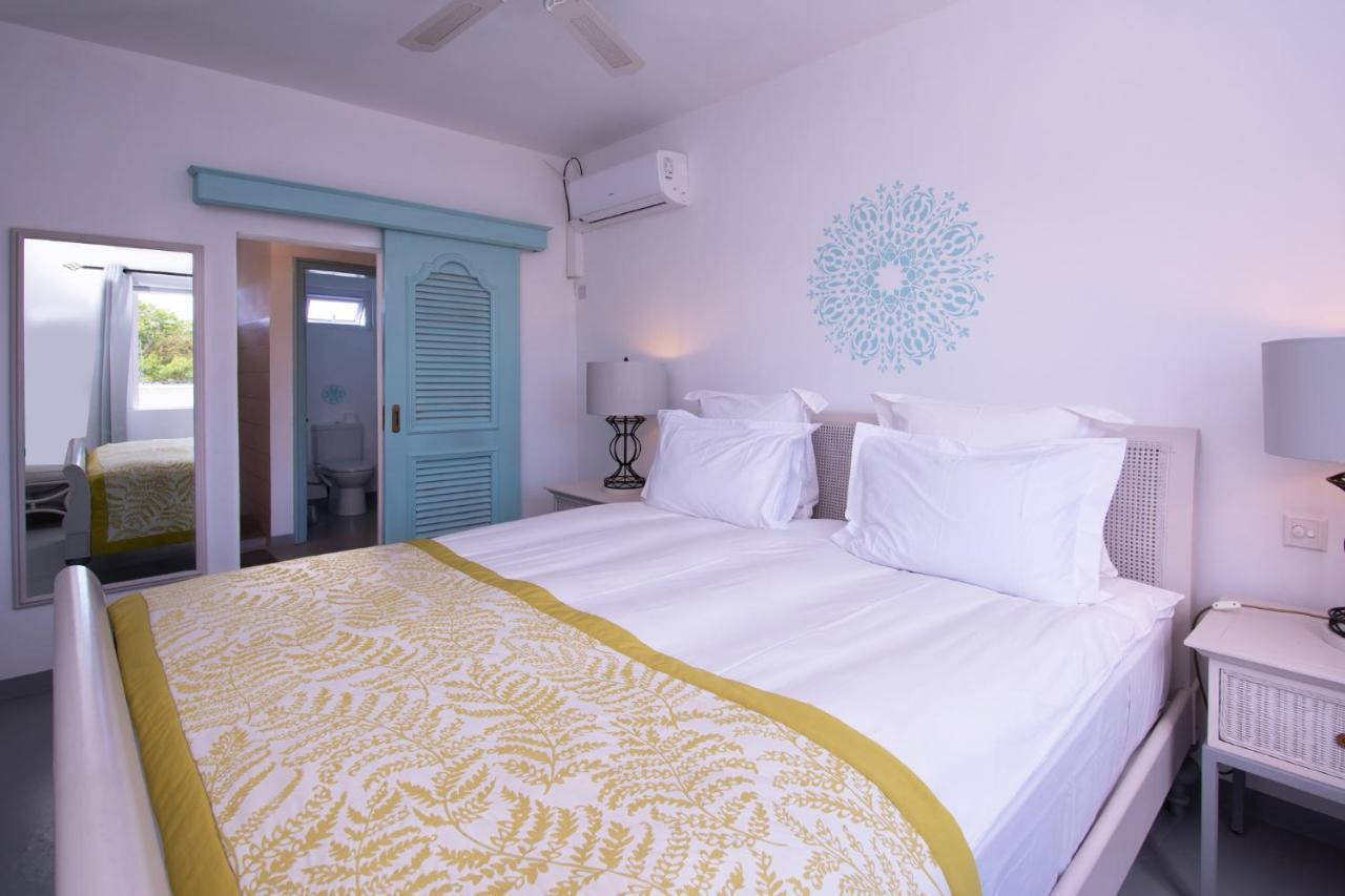Le Mandala Moris Hotel Grand Baie Bagian luar foto