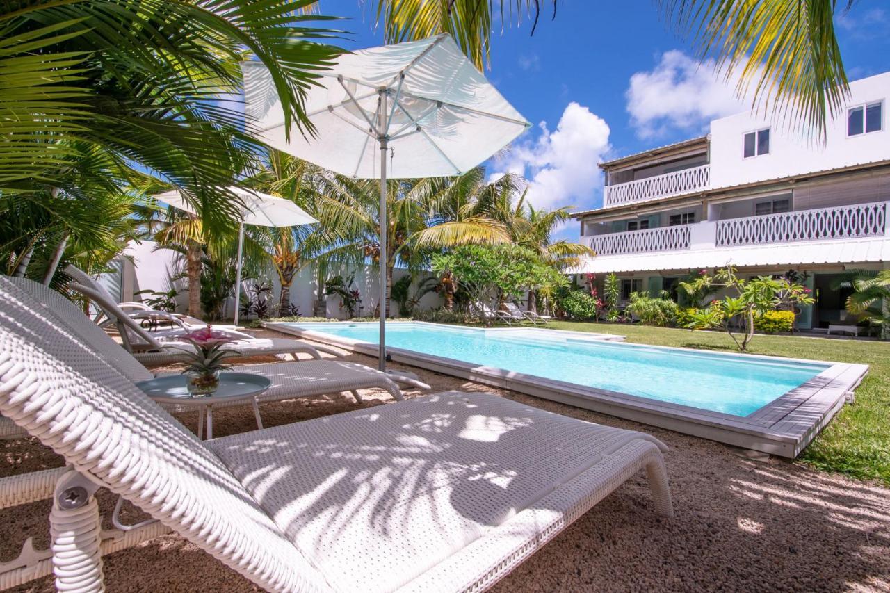 Le Mandala Moris Hotel Grand Baie Bagian luar foto