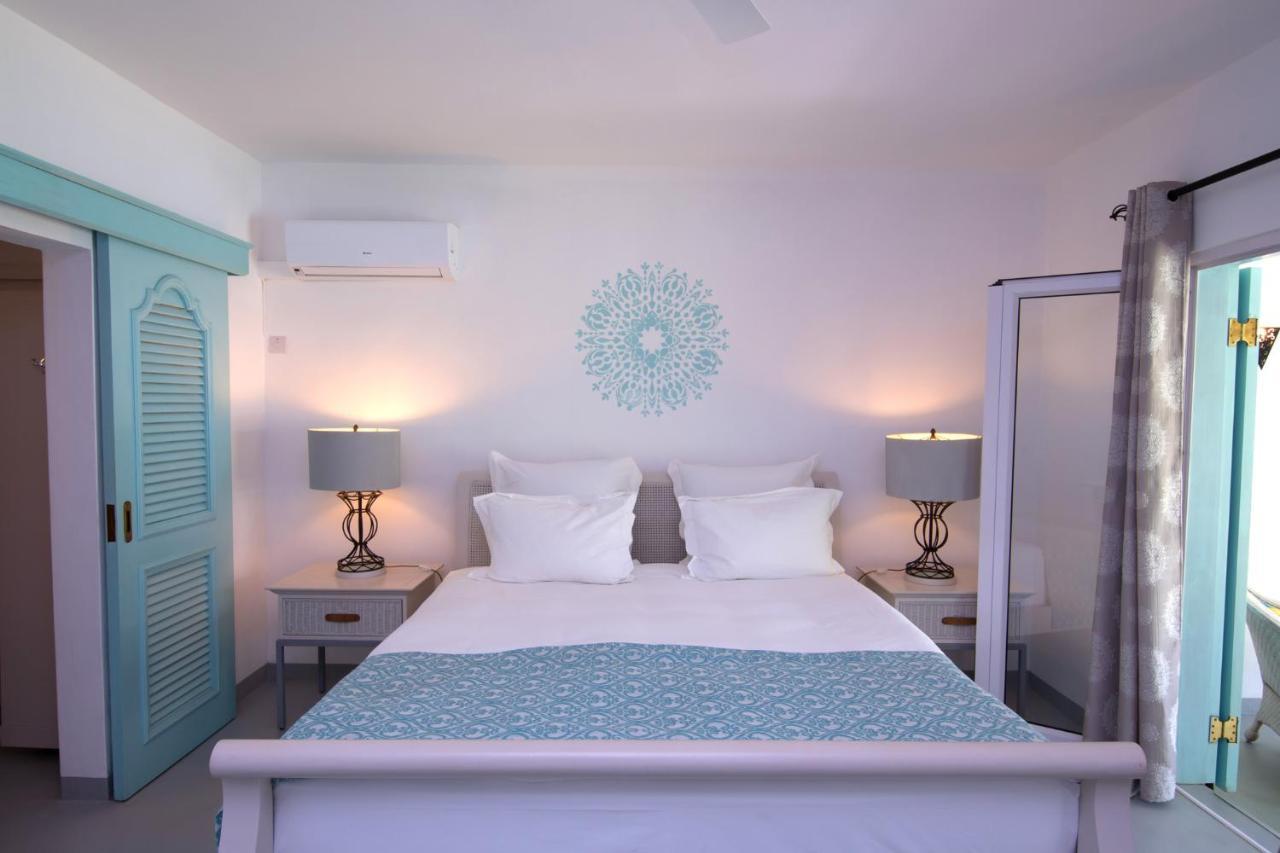 Le Mandala Moris Hotel Grand Baie Bagian luar foto