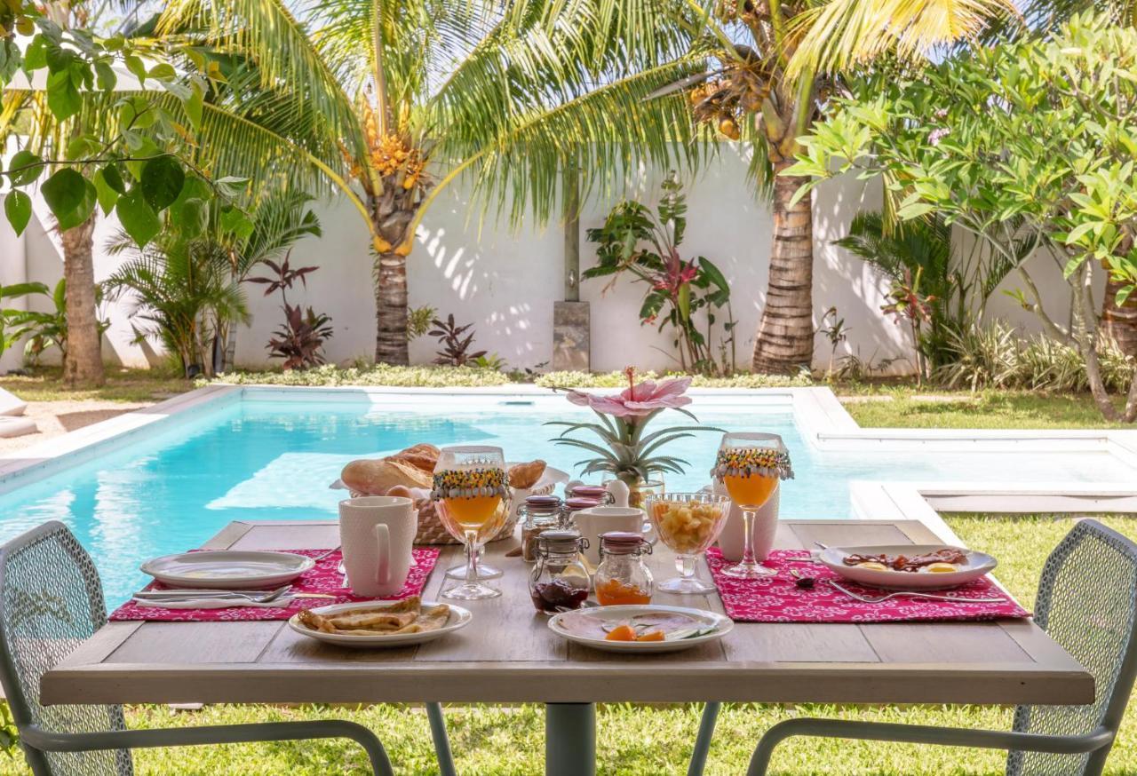 Le Mandala Moris Hotel Grand Baie Bagian luar foto