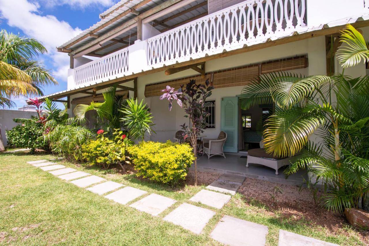 Le Mandala Moris Hotel Grand Baie Bagian luar foto