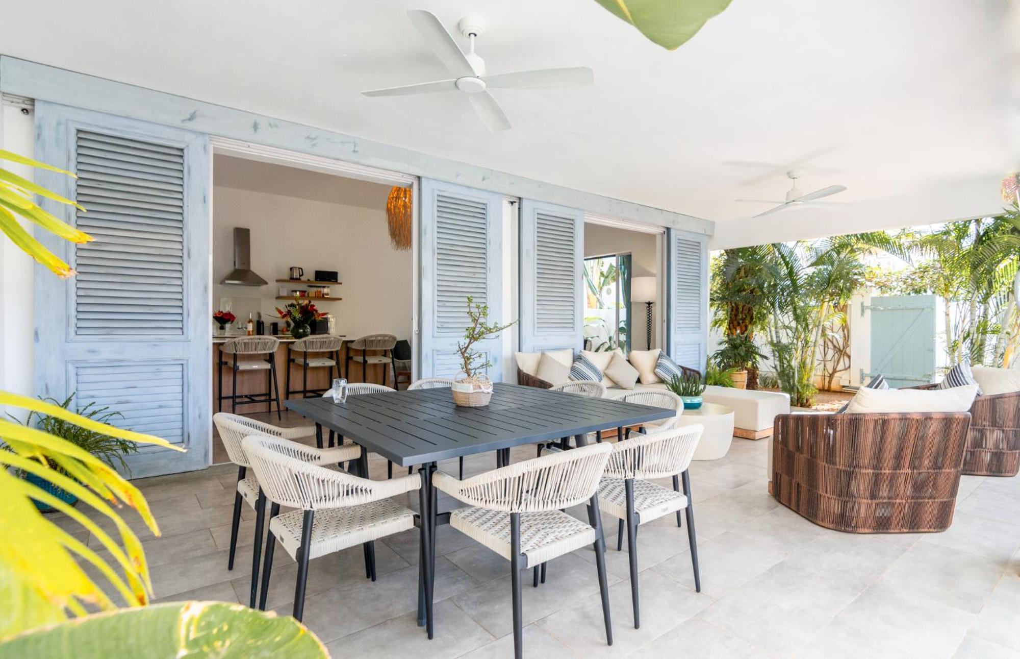 Le Mandala Moris Hotel Grand Baie Bagian luar foto