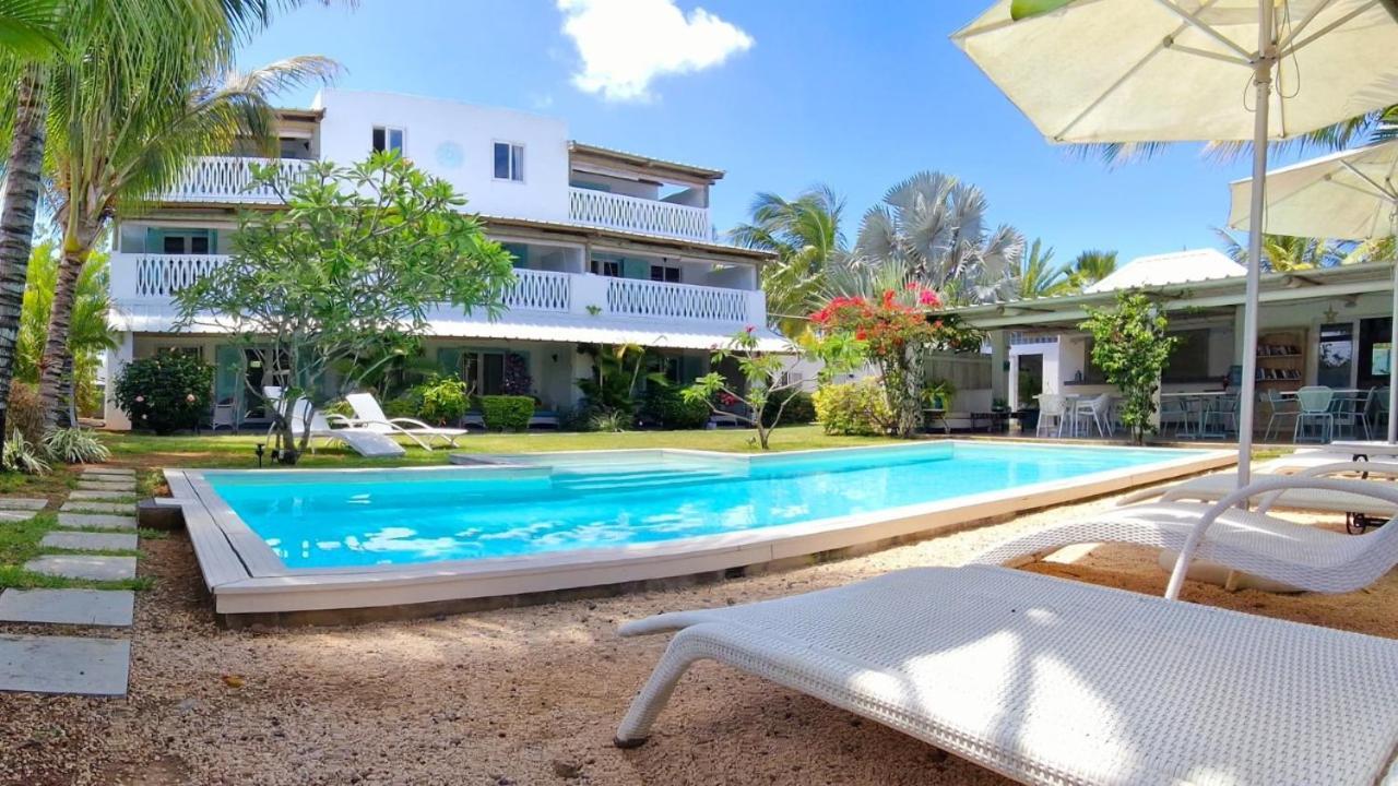 Le Mandala Moris Hotel Grand Baie Bagian luar foto