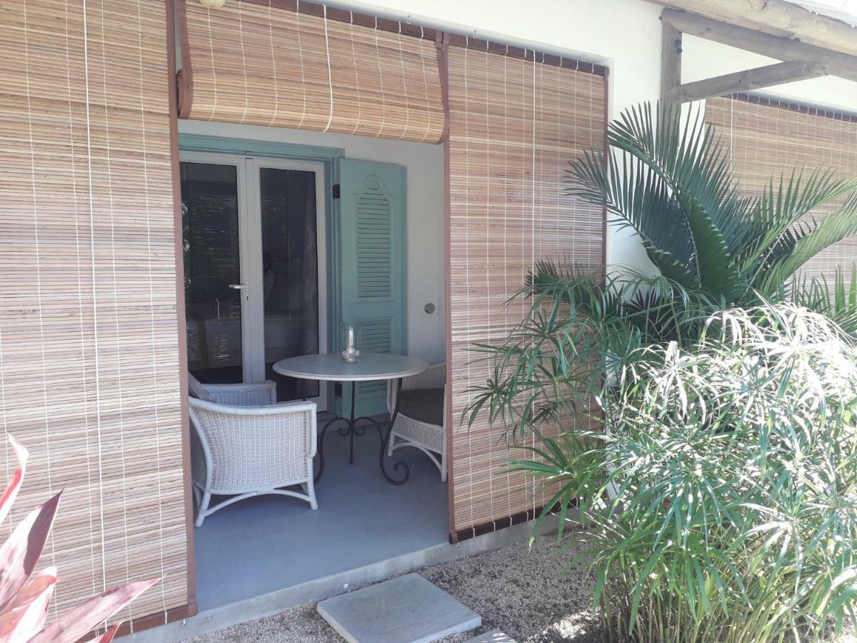 Le Mandala Moris Hotel Grand Baie Bagian luar foto